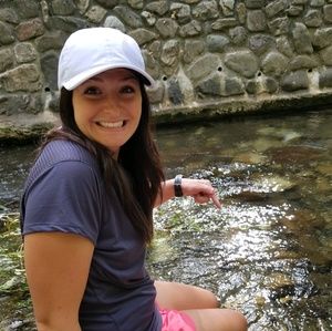 Meet your Posher, Amy